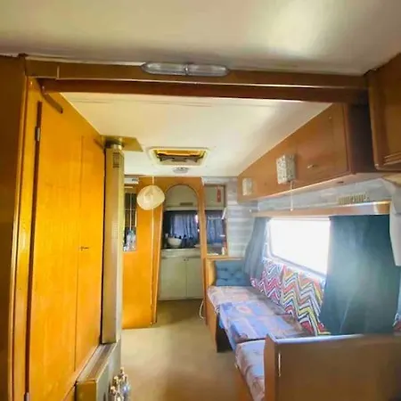 Каравана В Синеморец Kamp alanı