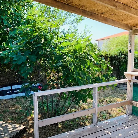 Kamp alanı Каравана В Синеморец